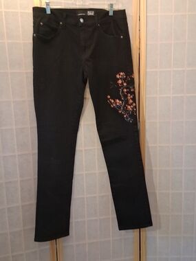 Black Women's Jeans with Floral Embroidery